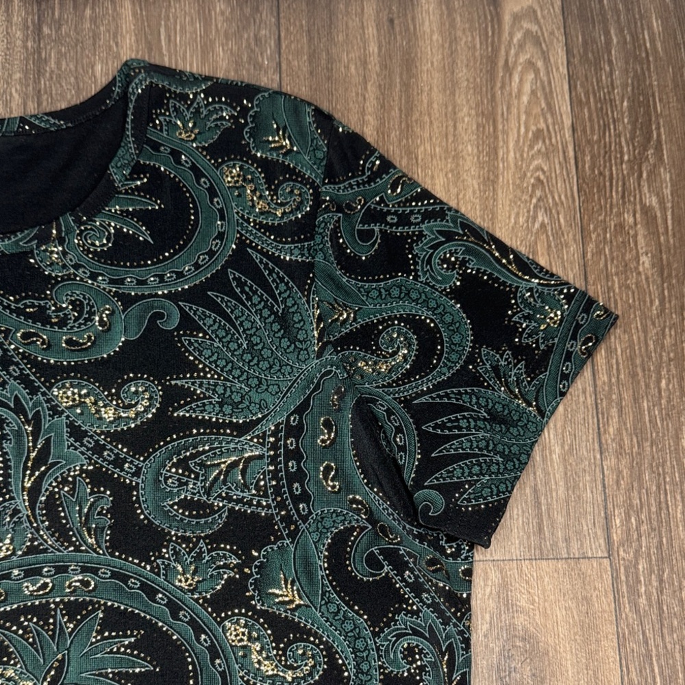 Jaclyn Smith Black and Green Paisley Short Sleeve Top Women’s Size XL - Picture 6 of 13